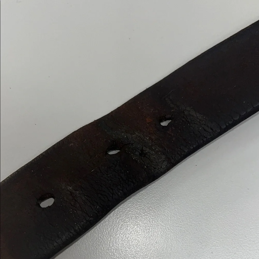 Men's Brown Leather Belt / preowned no labels / well worn 42 ish